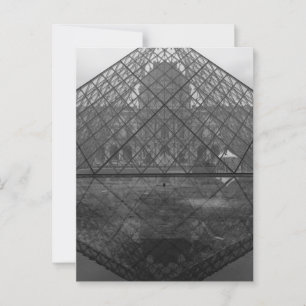 Carte Postale Réflexion Pyramide du Louvre, Paris