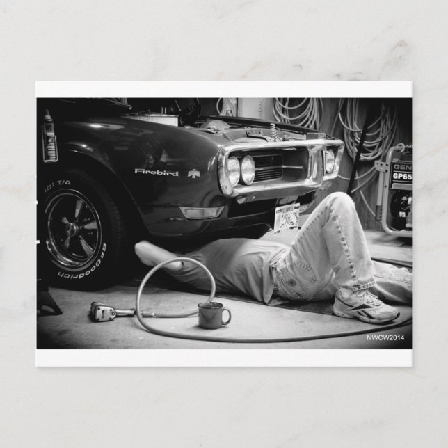 Carte Postale Réparation de la muscle car! (Devant)