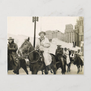 CARTE POSTALE RIDIN SOUS LA PLUIE #50