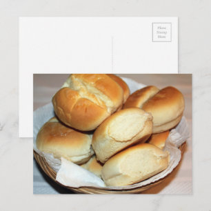 Carte Postale Roulis de dîner blancs dans un panier à pain Photo