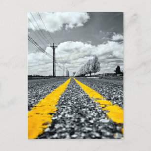 Carte Postale Route Créative de Photographie sur Asphalte Jaune