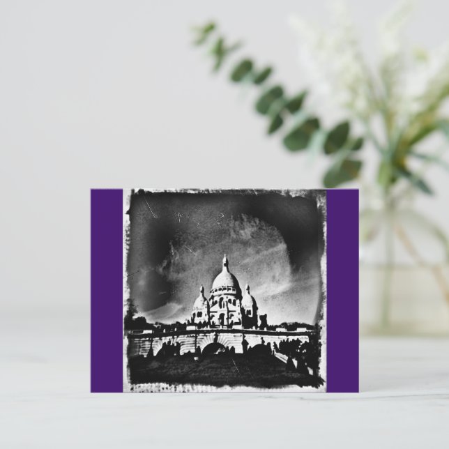 Carte Postale Sacré Coeur BW (Debout devant)