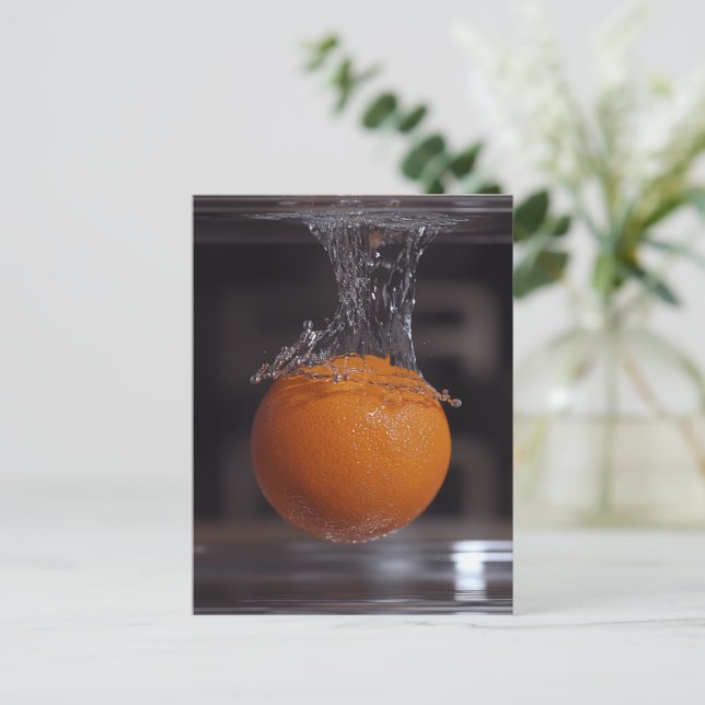 CARTE POSTALE SÉRIE ORANGE #1 (Debout devant)