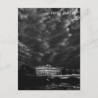 Carte Postale Soirée nuageuse à Dublin