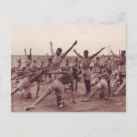 Soldats vintages en exercice