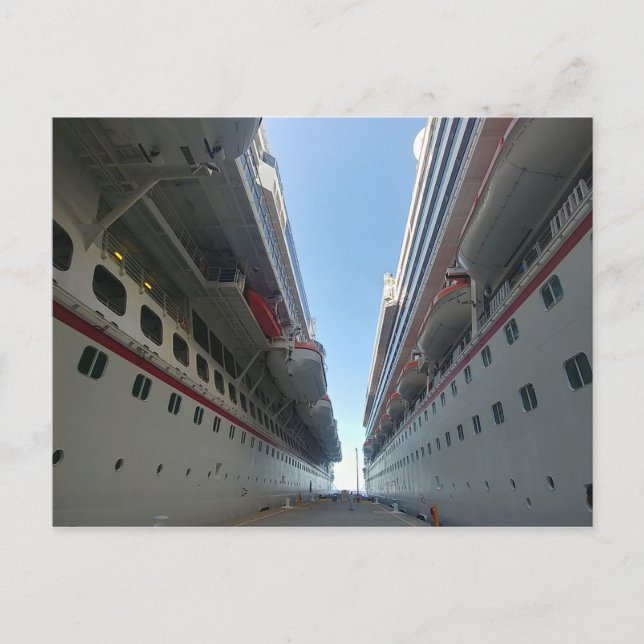 Carte Postale Sort entier de bateau (Devant)