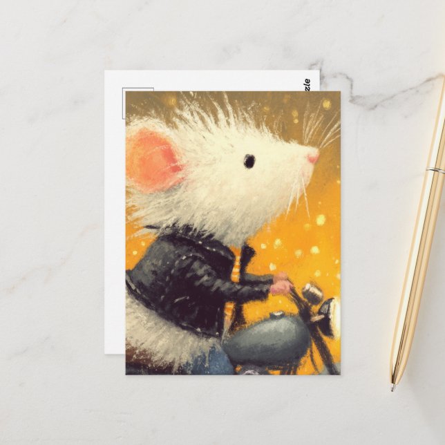 Carte Postale Souris blanche adorable sur une moto (Devant/Arrière en situation)