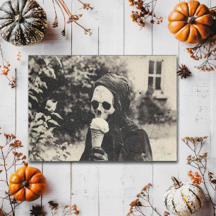 Carte Postale Squelette Vintage déplaisant avec glace