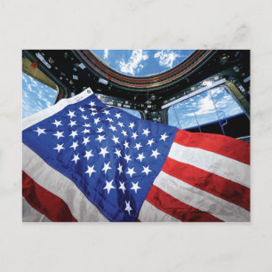 Carte Postale Station spatiale Drapeau américain Orbite terrestr