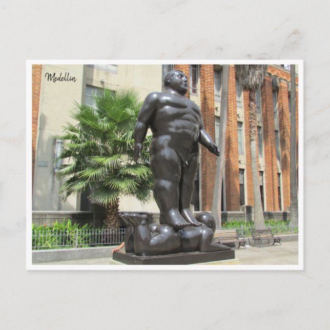 Carte Postale statue botero (Devant)