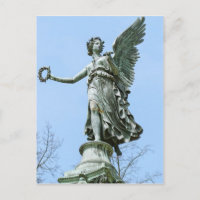 Statue d'ange dans le jardin du palais de Charlott