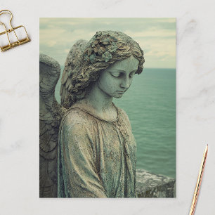 Carte Postale Statue d'ange serein avec patine