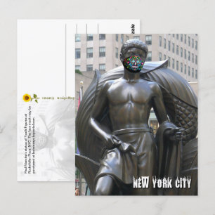 Carte Postale Statue de jeunesse avec masque de visage de calave