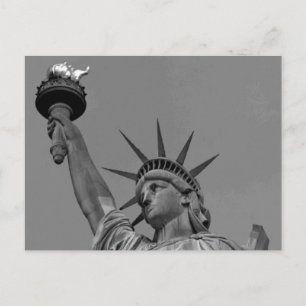 Carte Postale Statue noire et blanche de Liberty New York
