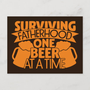Carte Postale Survivre à la paternité une bière à la fois