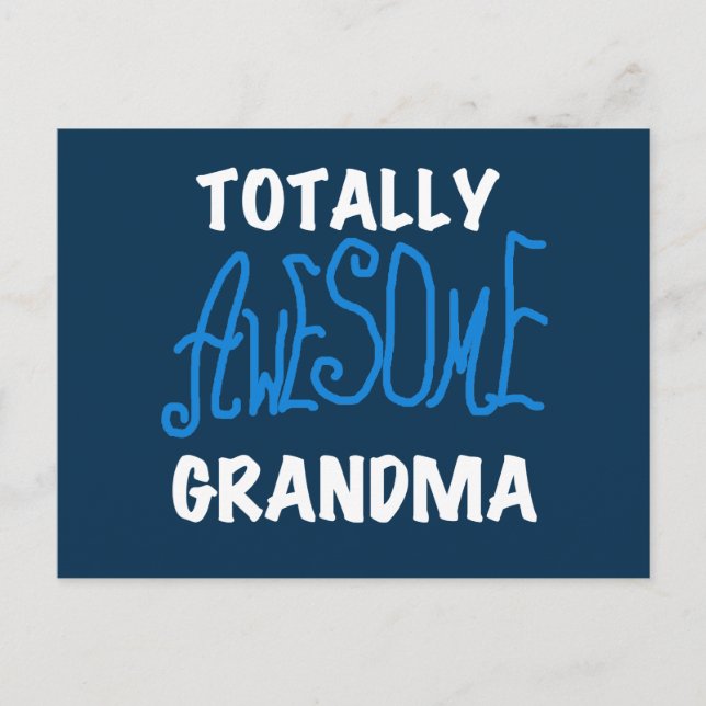 Carte Postale T-shirts bleus et cadeaux de grand-maman (Devant)