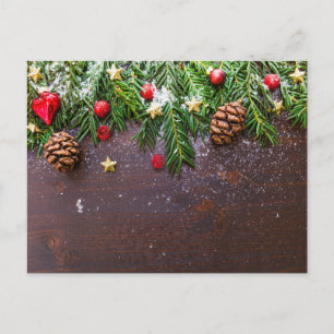 Carte Postale Table de Noël rustique avec pin et neige