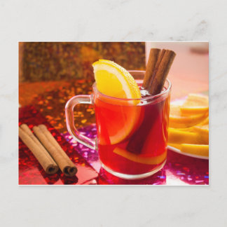 Carte Postale Tasse de thé transparente avec agrumes et cannelle