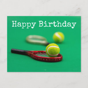 Carte Postale Tennis et raquette rouge sur green Joyeux Annivers