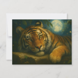Carte Postale Tigre d'aquarelle reposant dans la forêt nocturne