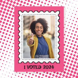 Carte Postale Timbre-poste rose pour les droits des femmes élect