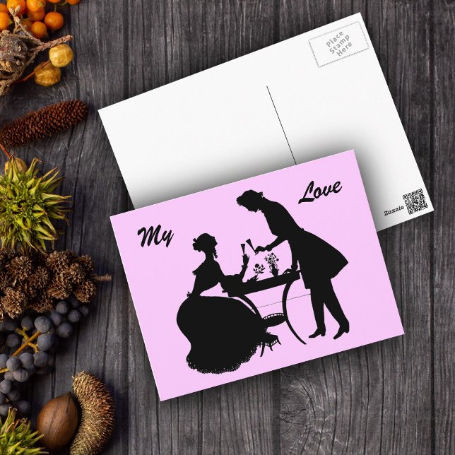 Carte postale Toast to Love Romantic Victorian Cou (Romantic vintage couple black silhouette sharing wine on pink postcard.)