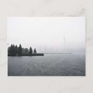 Carte Postale Toronto Harbour Skyline dans la pluie