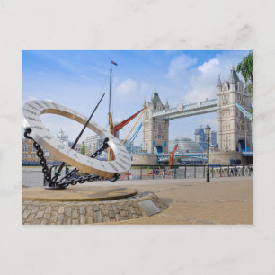 Carte Postale Tower Bridge et Sun Dial, Londres Royaume-Uni