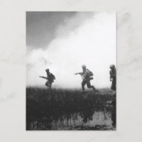 Troupes de crack de l'armée vietnamienne dans le c