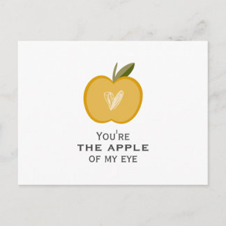 Carte Postale Tu es la pomme de mon oeil avec un coeur de pomme 