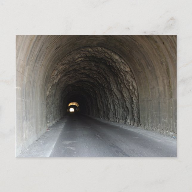 Carte Postale Tunnel à Carrara/Italie (Devant)