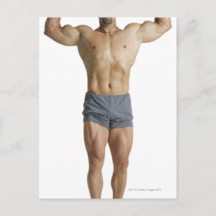 Carte Postale un adulte bodybuilder caucasien masculin tient son
