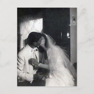 Carte Postale Un baiser le jour