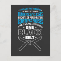 Un Black Belt Martial Arts Training Fighter