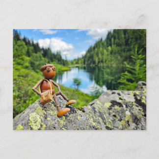 Carte Postale Un elfe de maïs en voyage - passage après l'été