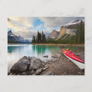 Carte Postale Un kayak de mer à terre à Spirit Island
