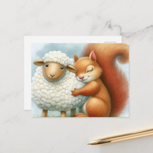 Carte Postale Un mignon écureuil serre un mouton (Devant/Arrière en situation)