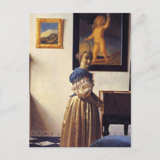 Carte Postale Une dame debout à la Virginal