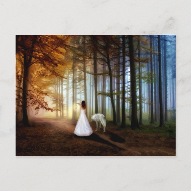 Carte Postale Une femme marche avec un loup (Devant)