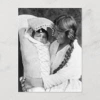 Une mère amérindienne avec sa papoose