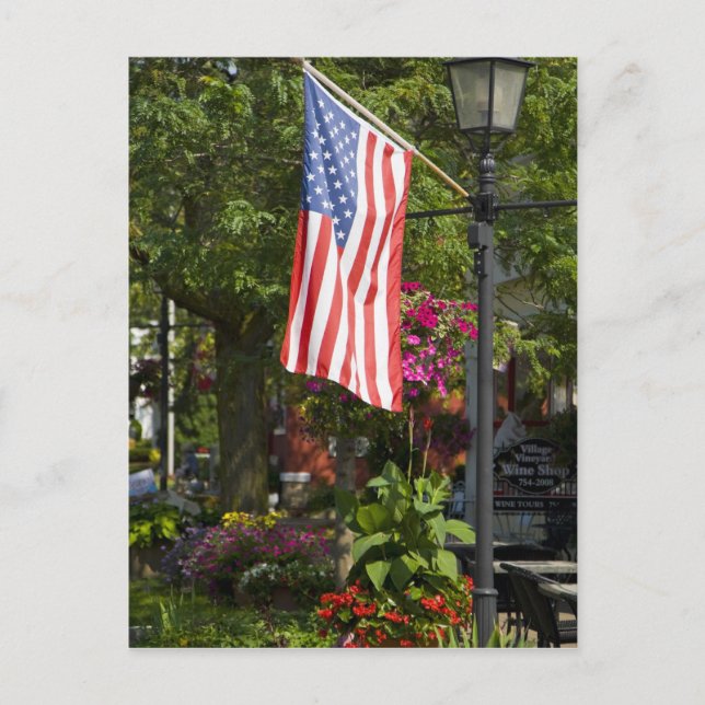 Carte Postale USA, New York, Lewiston. drapeau américain attaché (Devant)