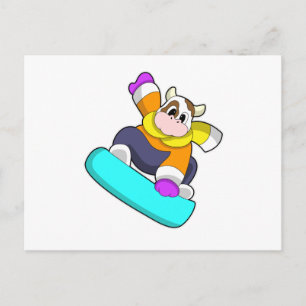 Carte Postale Vache faisant du snowboard avec une planche à neig