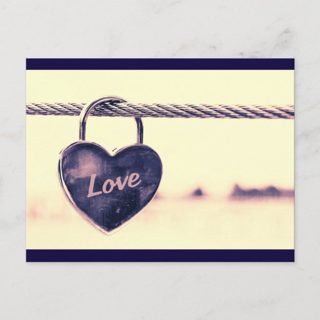 Carte Postale Verrouillage d'amour en forme de coeur attaché à u (Devant)