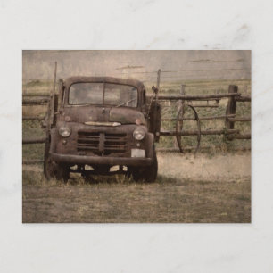Carte Postale Vieux camion de ferme