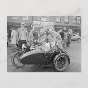 Carte Postale Vieux moto avec voiture latérale photo Vintage