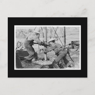 Carte Postale Vintage Photo Men Working