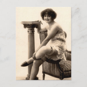 Carte postale vintage Risque fille Frappe français