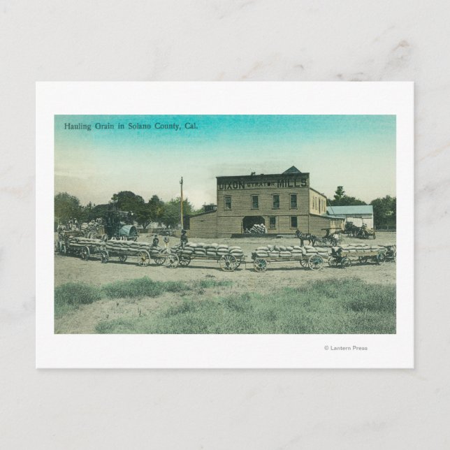 Carte Postale Vue des fraiseuses transportant du grain à l'usine (Devant)
