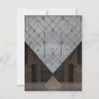 Vue intérieure de la pyramide inversée du Louvre