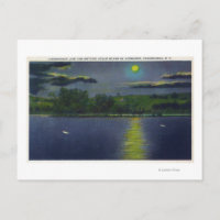 Vue sur la lune de l'île historique de Squaw et du